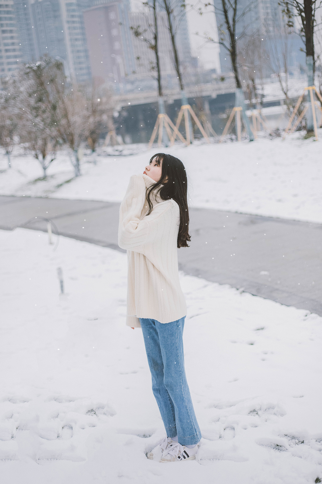 你来追我啊（图ZMTQxNjEwMTE2） - 人像摄影 - 站酷设计师SL十里原创素材 - 站酷ZCOOL