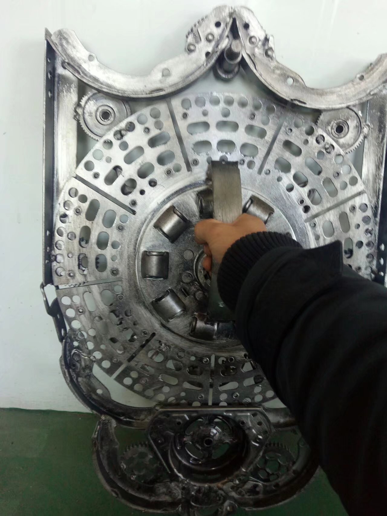 盾牌  铁艺雕塑重金属朋克风