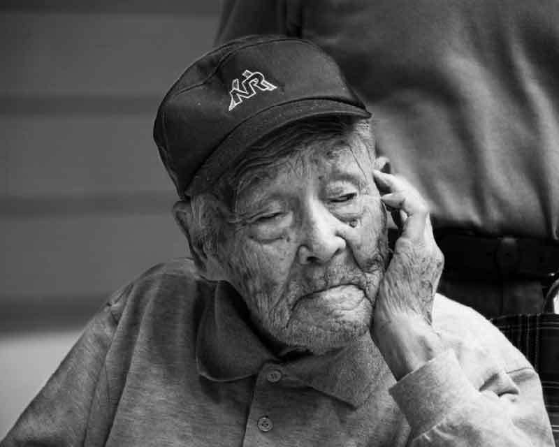 关爱失能,失智老人