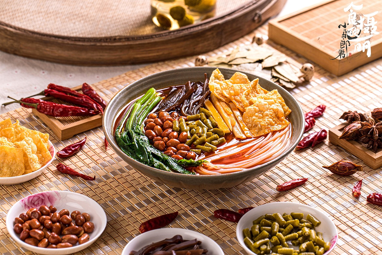 网红美食螺蛳粉不一样的呈现方式|摄影|产品摄影|食摄欧丽 - 原创作品