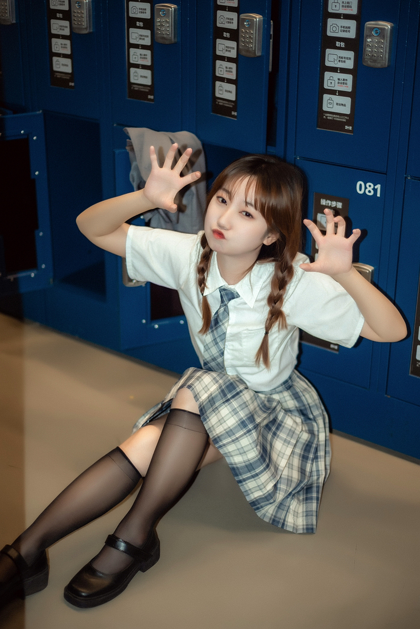 跟学妹一起放学回家吧（图ZMzE1MTM4OTI0） - 人像摄影 - 站酷设计师青岛摄影师野子原创素材 - 站酷ZCOOL