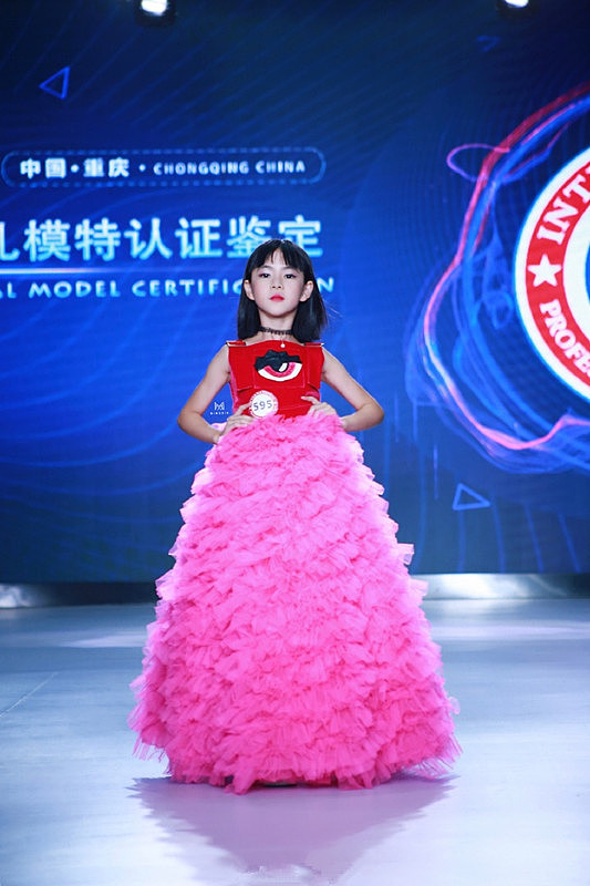 千思玥文化 国际少儿模特大考级IPA（图ZMTI3MTc5NTY4） - 时尚/艺术摄影 - 站酷设计师重庆少儿艺术模特原创素材 - 站酷ZCOOL