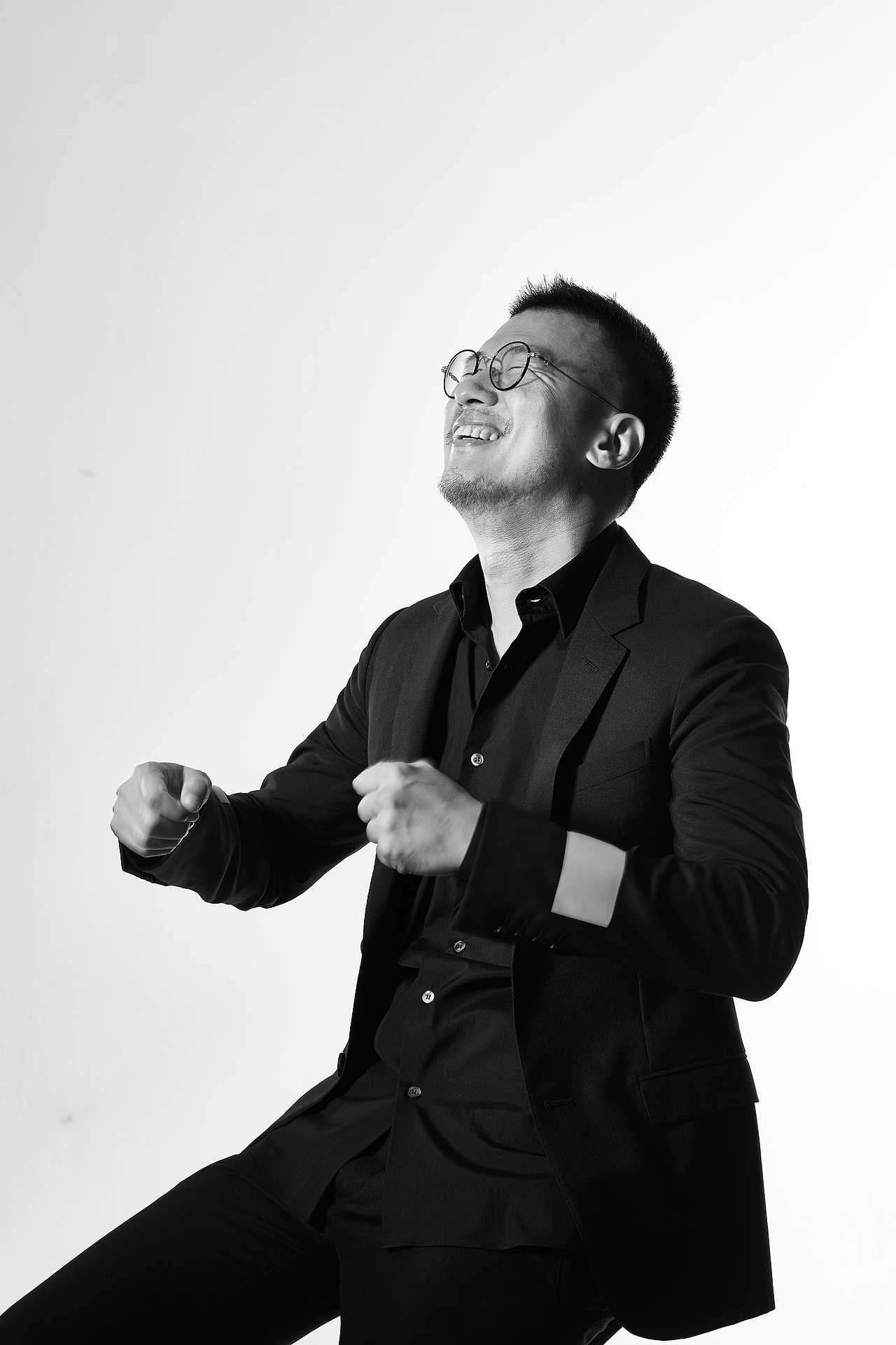 摄影 后期:王子鹏地点:初识影棚(自己)创作61粉丝3487创作40粉丝11871