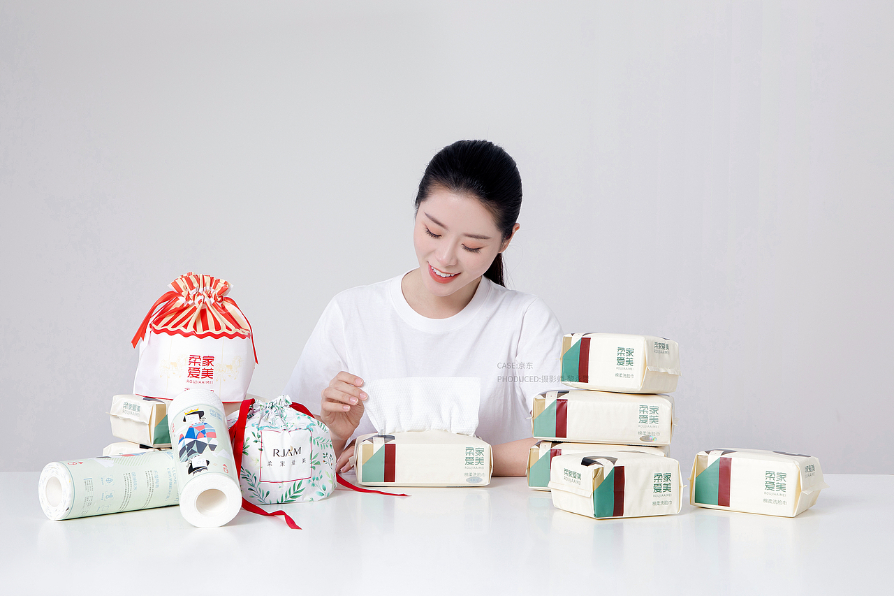 杭州洗脸巾模特图拍摄/日用品拍摄/纸巾模特图拍摄（图ZMjk3MzY5NTcy） - 产品摄影 - 站酷设计师MUBAi同学原创素材 - 站酷ZCOOL