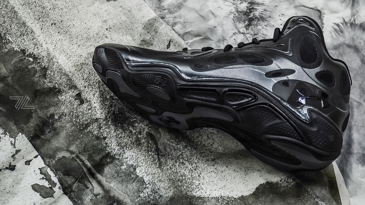 秋天，小作——Under Armour 热熔（图ZNjU4NDQ0MDg=） - 产品摄影 - 站酷设计师applicant1原创素材 - 站酷ZCOOL
