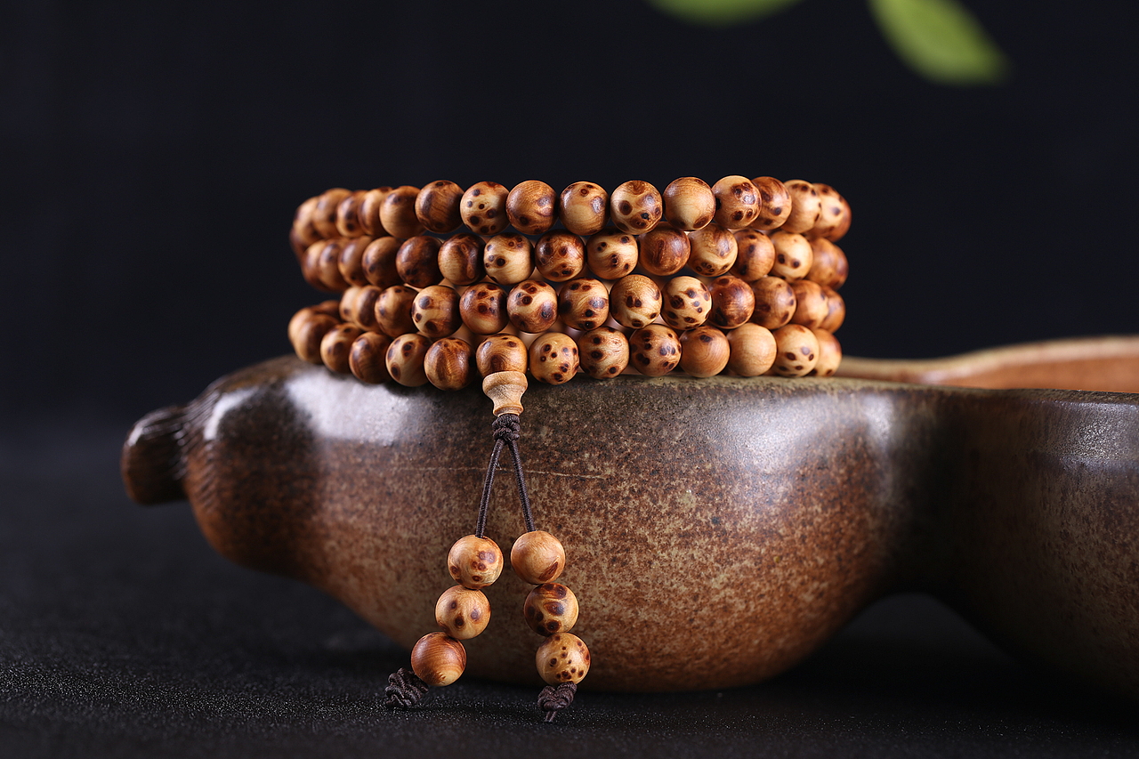 佛珠拍摄（图ZNzU1NTkxMDg=） - 产品摄影 - 站酷设计师猫眼1原创素材 - 站酷ZCOOL