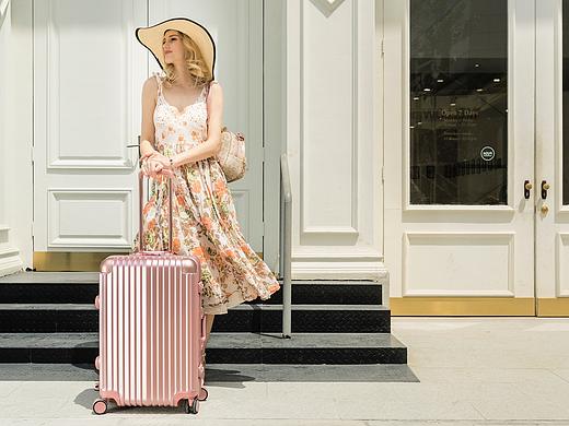 Jinn&#39;s work | Cochenille拉杆箱