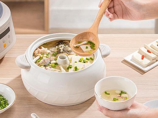 锅中的白富美-小熊电汽锅