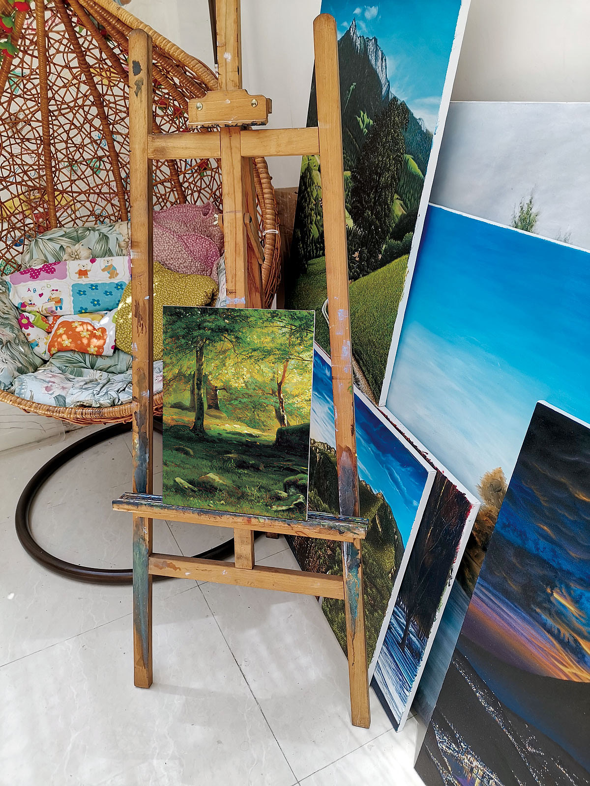 我的风景油画习作《阳光洒进小树林》