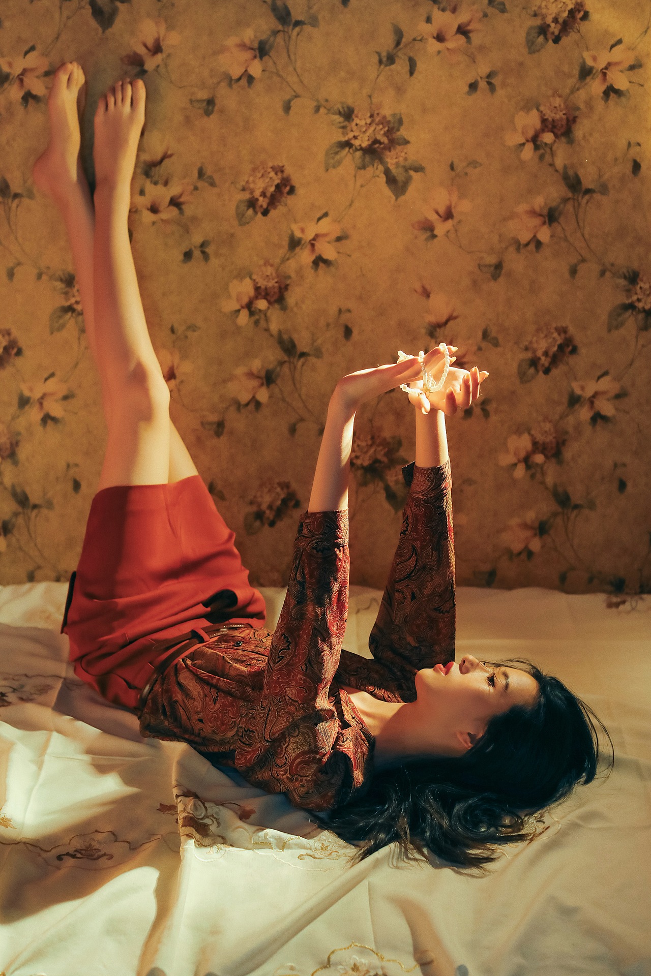 念旧（图ZMjQ5NjgwMzgw） - 人像摄影 - 站酷设计师ARTLee小杰原创素材 - 站酷ZCOOL