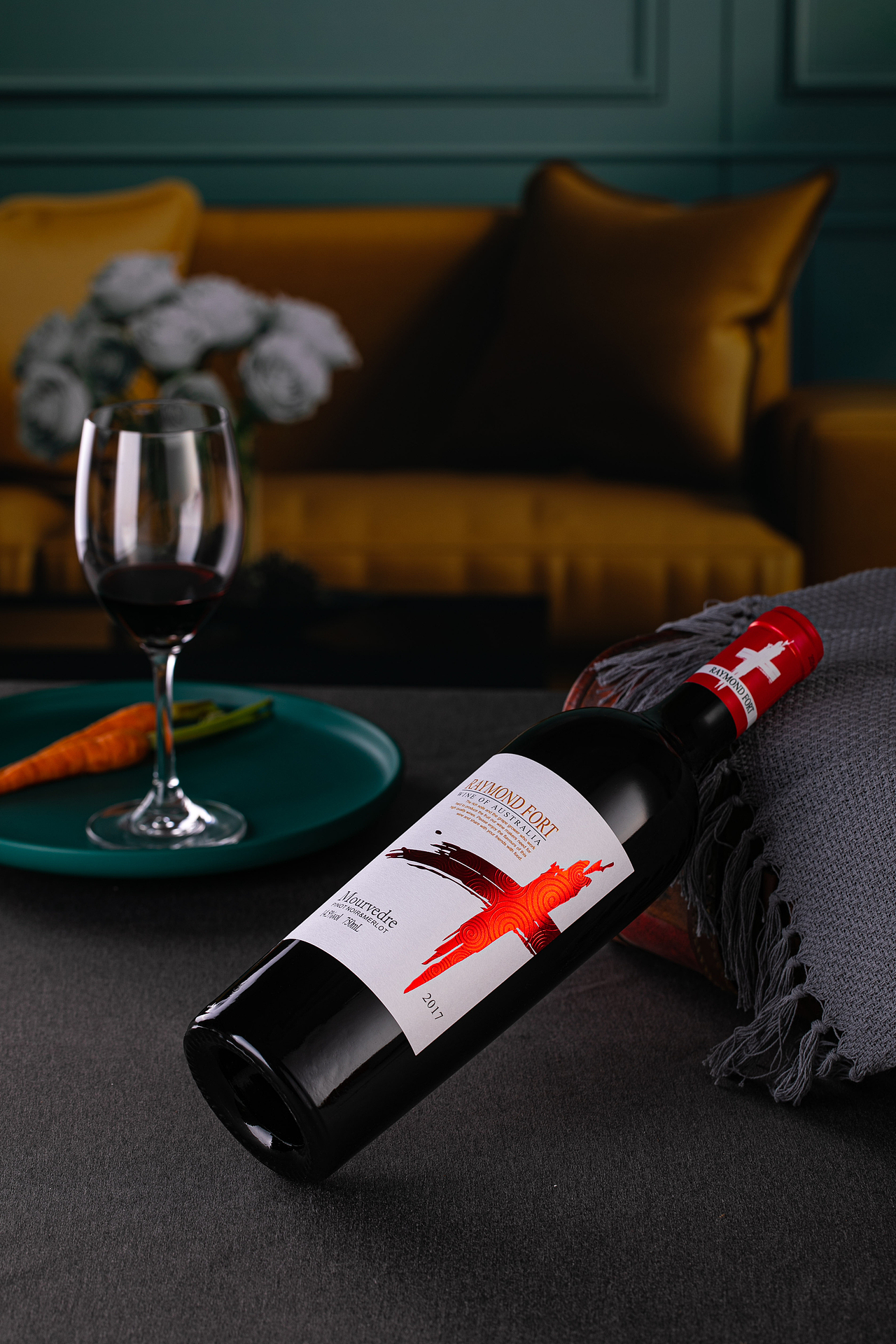 雷蒙堡利特混酿干红葡萄酒