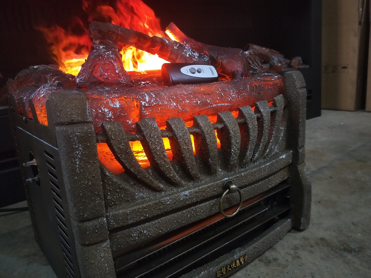 秋冬燥冷重阳节独立便携伏羲雾化壁炉3d火焰取暖器加湿