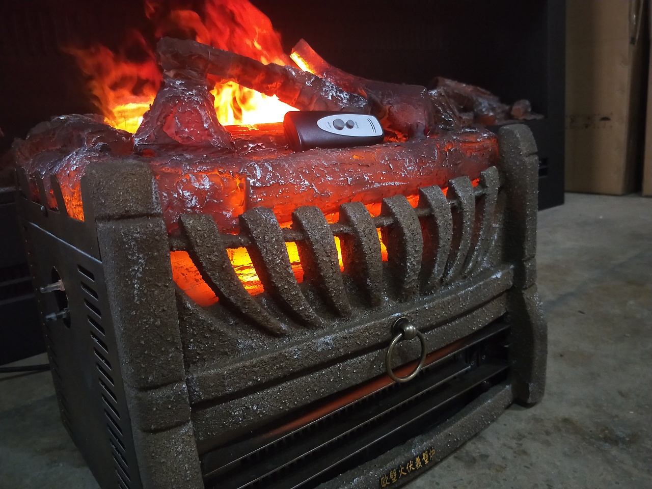 秋冬燥冷重阳节独立便携伏羲雾化壁炉3d火焰取暖器加湿