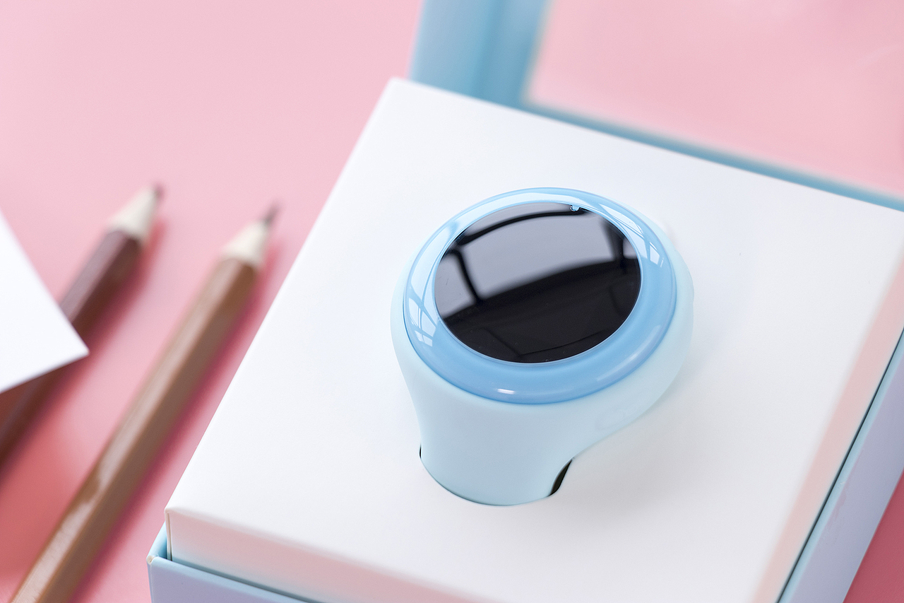 给儿童的六一礼物:小米米兔儿童电话手表2C图赏