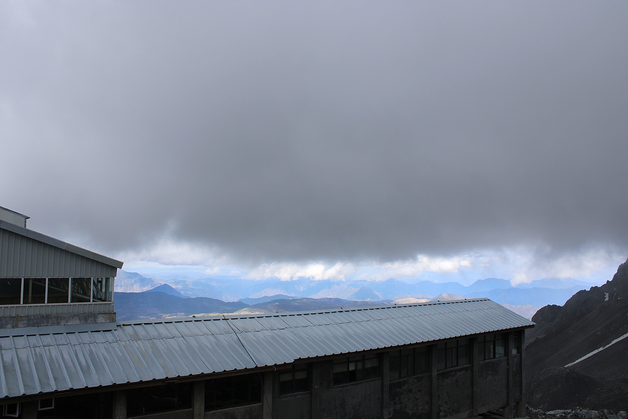云南丽江玉龙雪山及蓝月谷（图ZMTg3NzI5OTgw） - 风光摄影 - 站酷设计师向往未来城原创素材 - 站酷ZCOOL