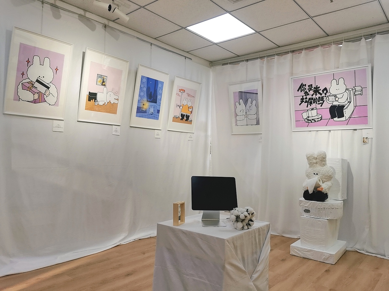 《签约艺人--一个名叫棉棉兔的兔子艺术展(前篇)》（图ZMjk1NzQ5NjQ0） - 新锐潮流插画 - 站酷设计师MAYIBO_原创素材 - 站酷ZCOOL