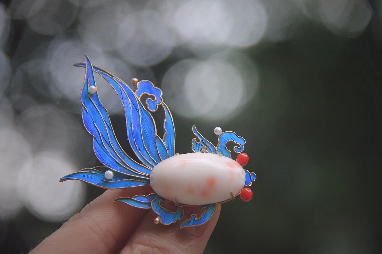 殊宮珠寶 點翠花絲鑲嵌集結(jié)地（圖ZMTcyNjg4MzU2） - 首飾設(shè)計 - 站酷設(shè)計師殊宮古典珠寶原創(chuàng)素材 - 站酷ZCOOL