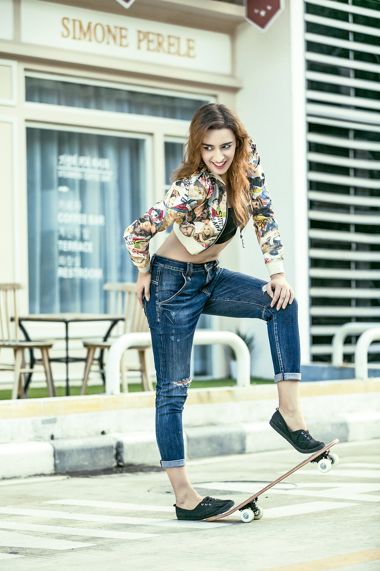 淘寶 天貓牛仔衫拍攝 牛仔褲模特拍攝樣片 牛仔復(fù)古攝影 男女裝牛仔山林拍攝（圖ZNzAyNzEwMzI=） - 人像攝影 - 站酷設(shè)計師zhang01688原創(chuàng)素材 - 站酷ZCOOL