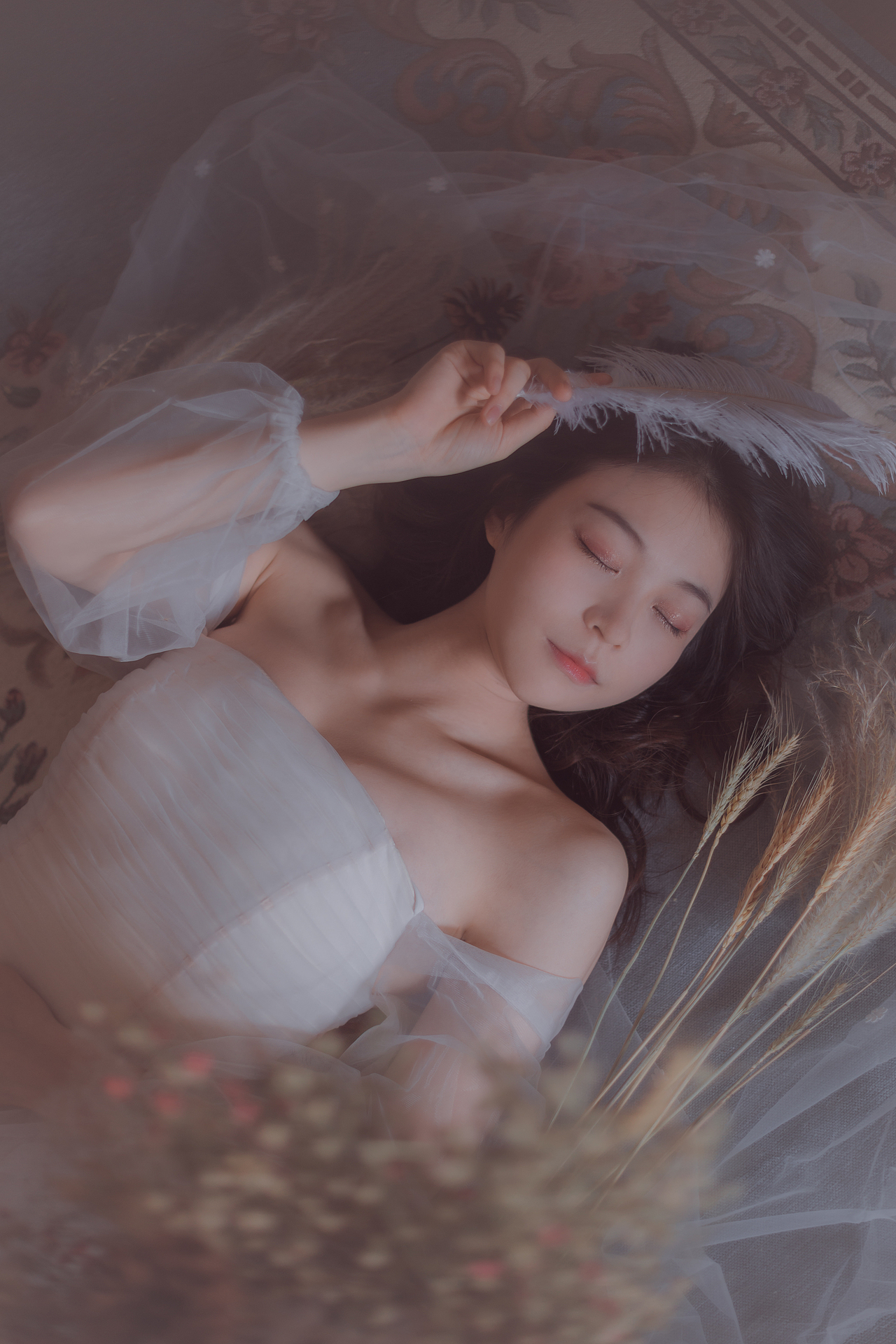 你是窗前深浅白月光（图ZMTA3NDM5Mjc2） - 人像摄影 - 站酷设计师拾素摄会原创素材 - 站酷ZCOOL