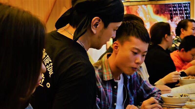 梦十七设计 | 熊吞大碗丼·日式烧肉饭（图ZMjM3MjczNzg4） - 家装设计 - 站酷设计师梦十七原创素材 - 站酷ZCOOL