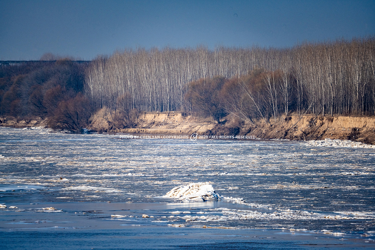 黄河济南段冰封