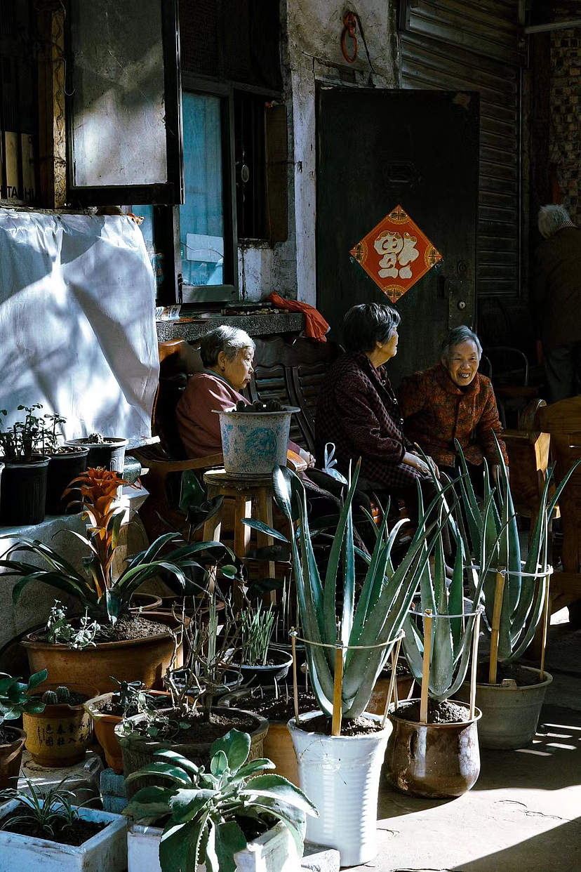 重庆日常GR3X日记（图ZMzYzNjM5MjA4） - 人文/纪实摄影 - 站酷设计师香蕉皮109原创素材 - 站酷ZCOOL