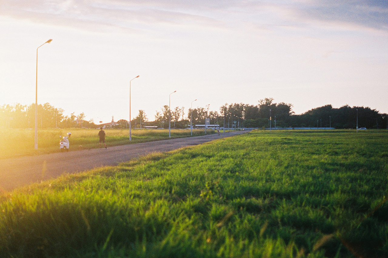 【胶片记录】和世界做邻居（图ZMjY4NzQ3MDA4） - 人文/纪实摄影 - 站酷设计师付诗意PHOTO原创素材 - 站酷ZCOOL