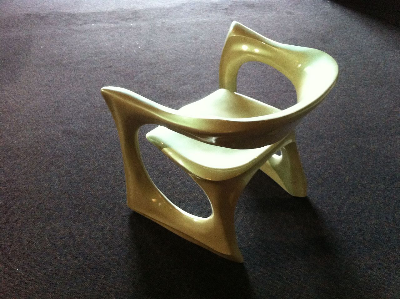 玻璃纤维椅子（图ZNDU5ODI2OA==） - 生活用品 - 站酷设计师solidwoodworker原创素材 - 站酷ZCOOL