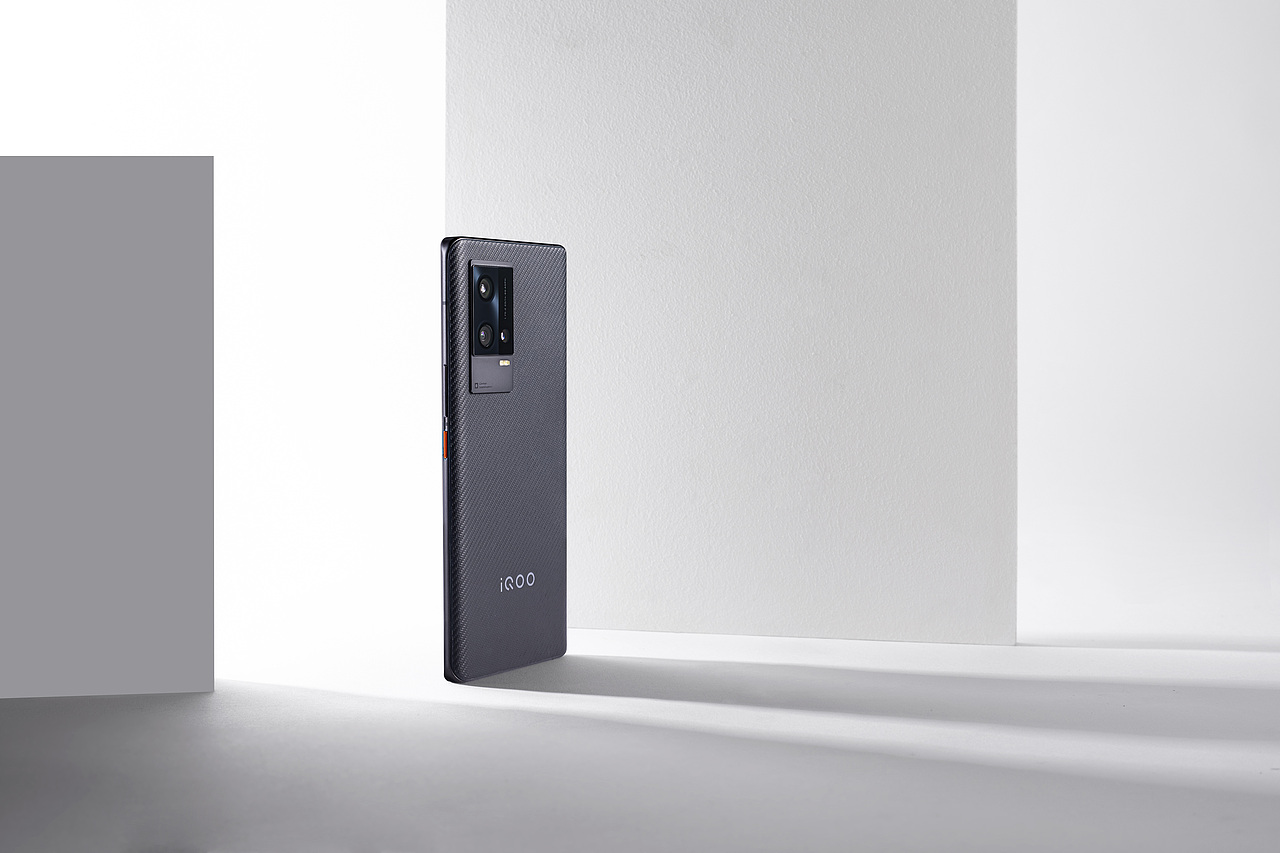 iQOO 8 Pro丨赛道版（图ZMjc0NzQwMDAw） - 产品摄影 - 站酷设计师貓屎榴槤原创素材 - 站酷ZCOOL