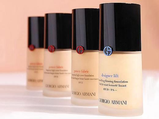 阿玛尼粉底液权力/大师原创摄影（个人主页-ZNTUwOTIxODA=） - 产品摄影 - 站酷设计师是蒋蒋蒋芯媛原创素材 - 站酷ZCOOL