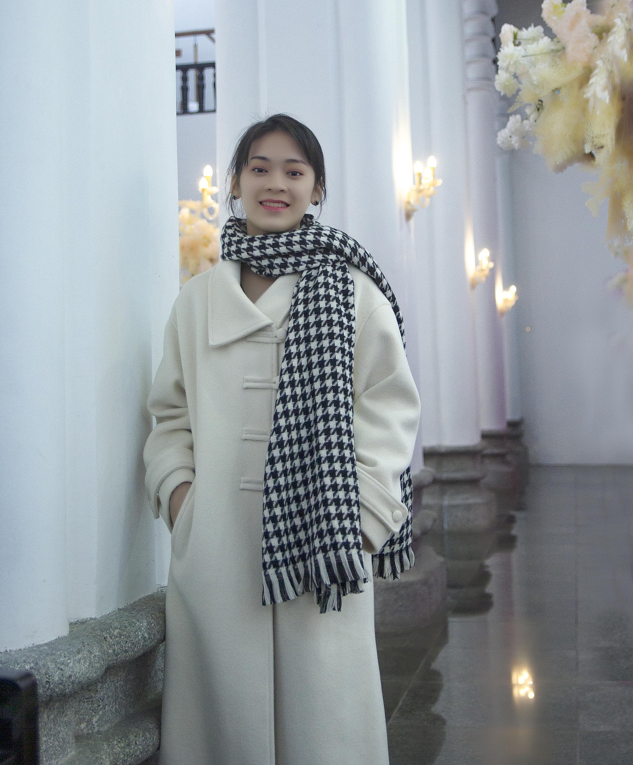 婚礼 教堂 弹钢琴美女