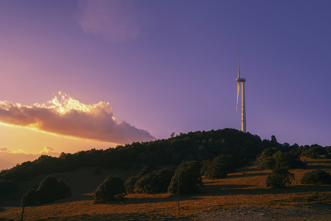 乌龙坝风车山_黄昏（图ZMjM1OTg0MDAw） - 风光摄影 - 站酷设计师乔巴飞飞飞原创素材 - 站酷ZCOOL