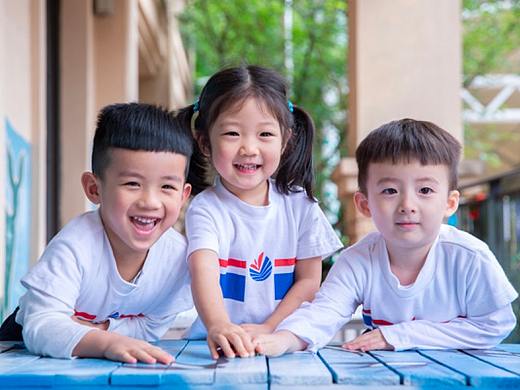 耀华国际幼儿园