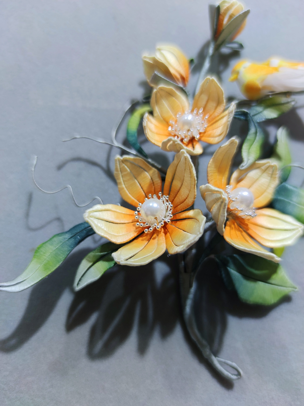 非遗缠花《杏花》