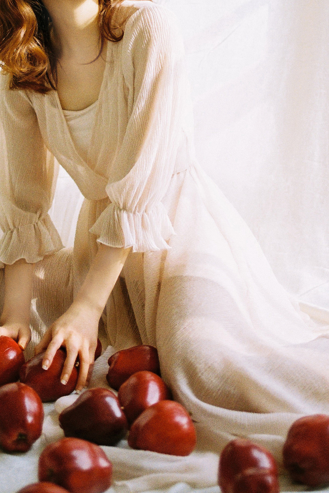 🍎（图ZMTQ5OTUxMDAw） - 人像摄影 - 站酷设计师萌又三岁原创素材 - 站酷ZCOOL