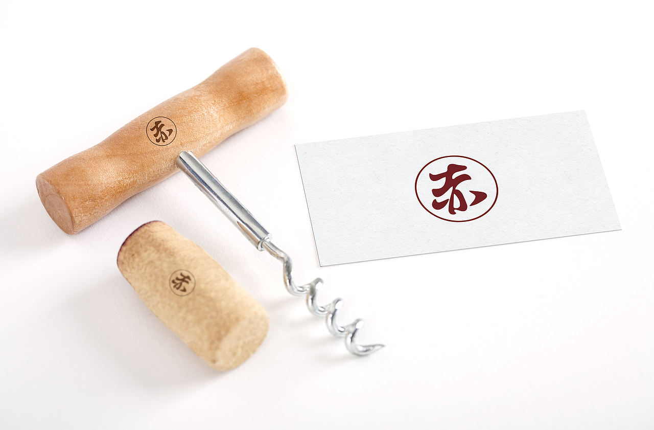 红酒包装（图ZMTY1MjYwMTQw） - 包装 - 站酷设计师小左Left原创素材 - 站酷ZCOOL