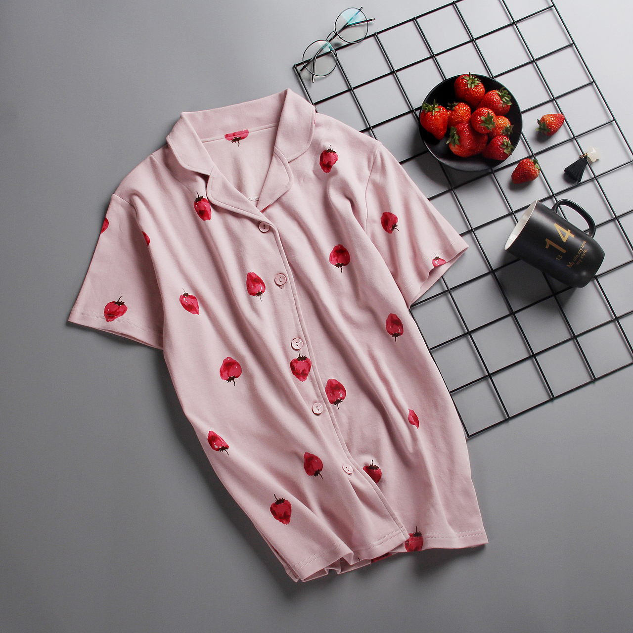 草莓家居服主图视频