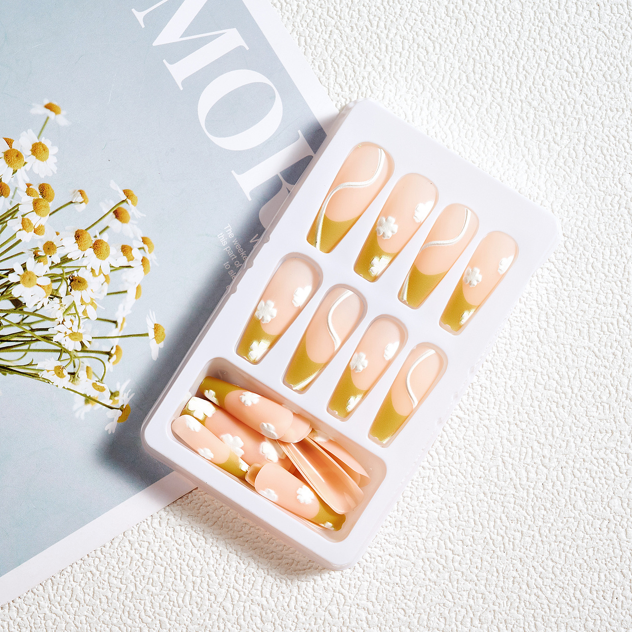 美甲甲片（图ZMzEzNTM5NTI4） - 产品摄影 - 站酷设计师摄影师老张原创素材 - 站酷ZCOOL