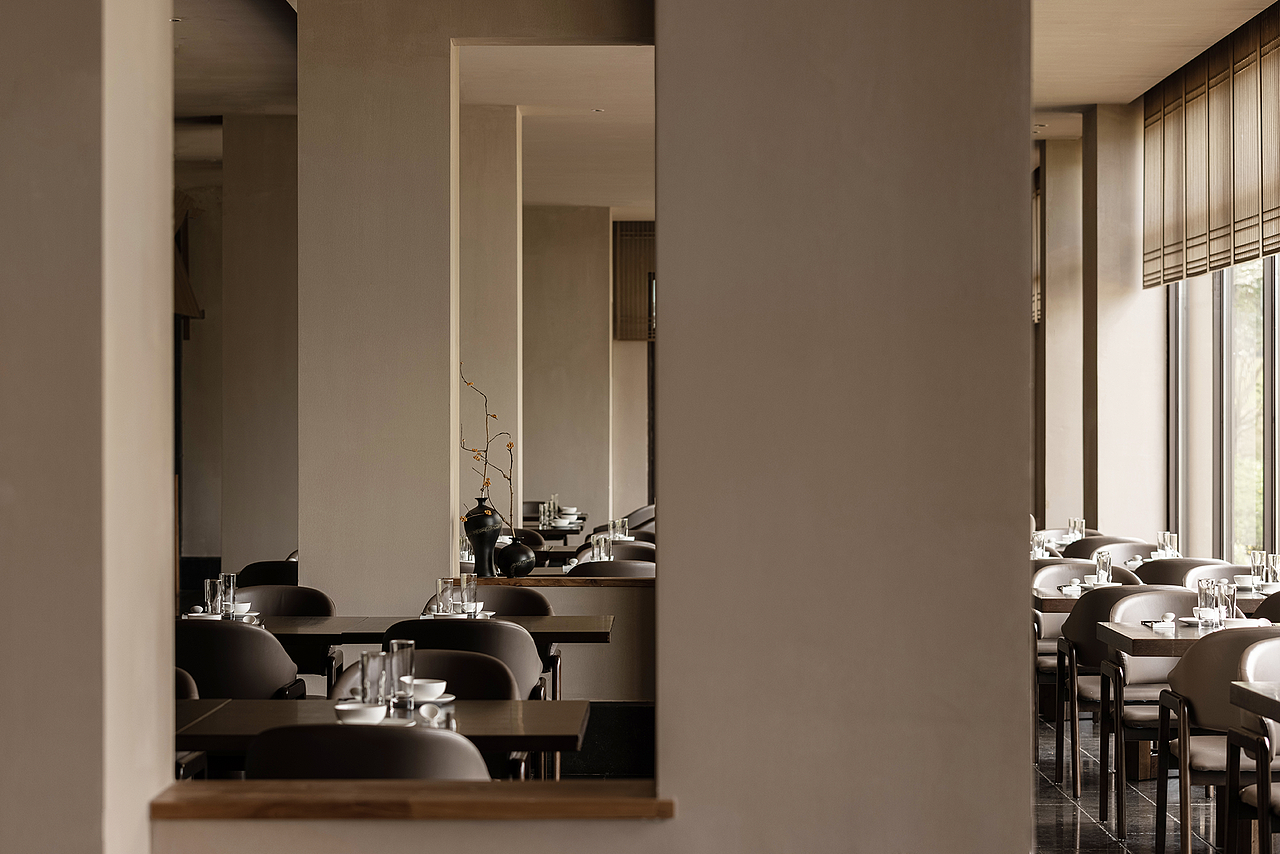 之境内建筑 | 1600㎡峨眉山高桥里湖畔餐饮空间