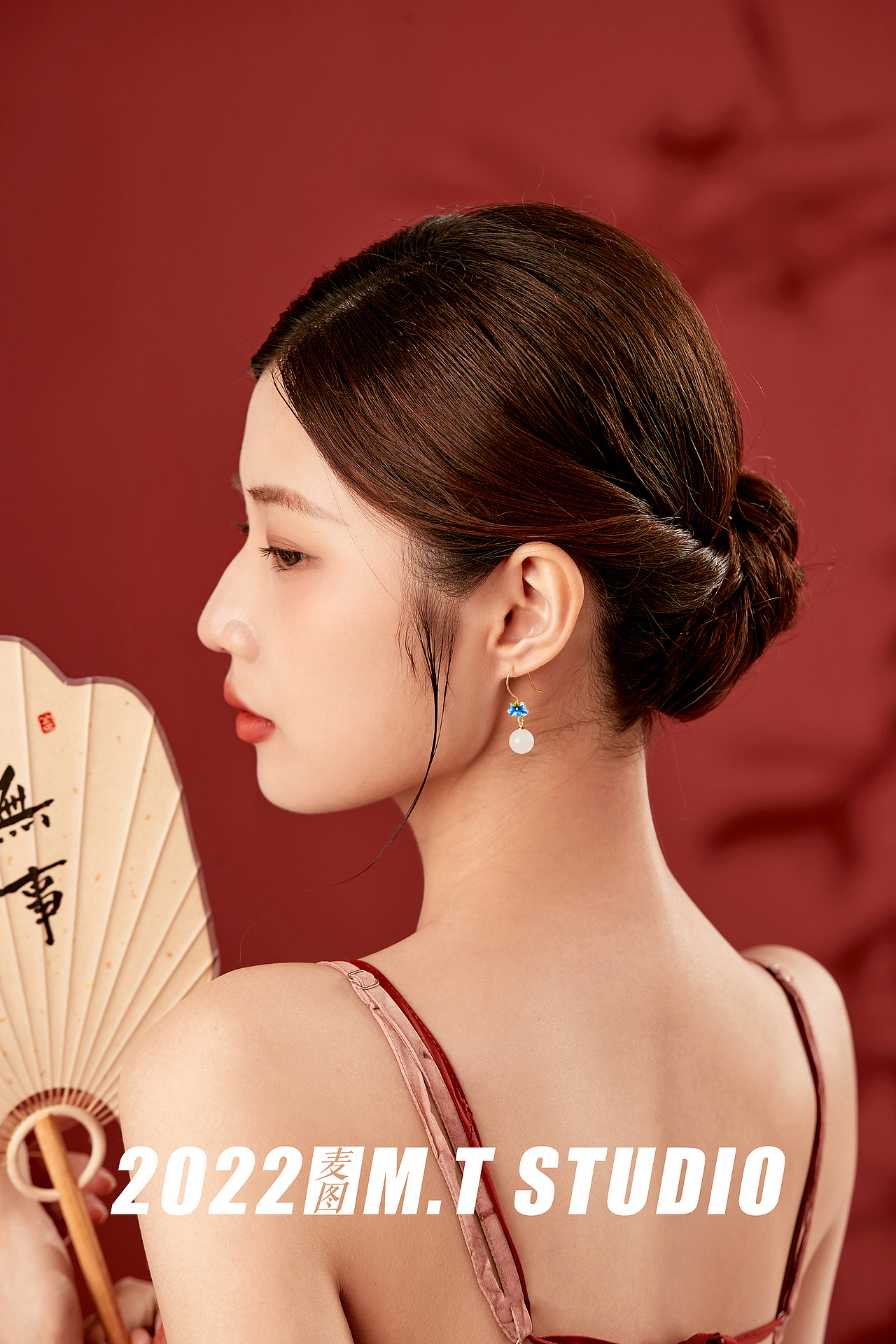 珠宝摄影饰品首饰项链手镯首饰佛珠手串模特图古风（图ZMzE4MTM0NjE2） - 产品摄影 - 站酷设计师麦图商业摄影原创素材 - 站酷ZCOOL