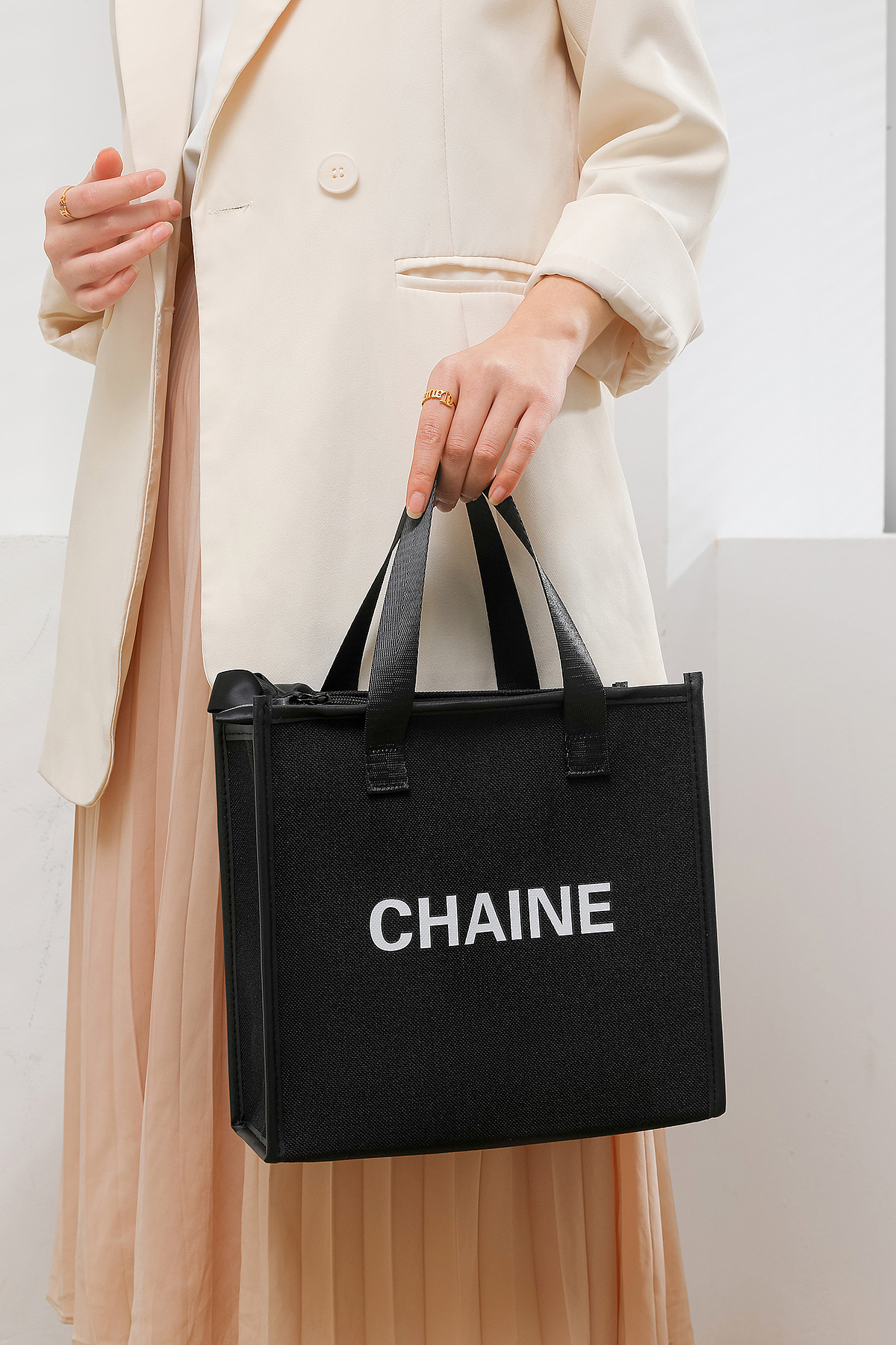 产品拍摄化妆包（图ZMzcwMDY2OTMy） - 产品摄影 - 站酷设计师Z77216142原创素材 - 站酷ZCOOL