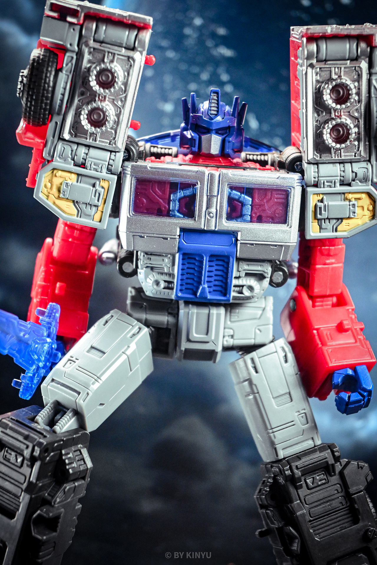 变形金刚 传世系列 镭射擎天柱