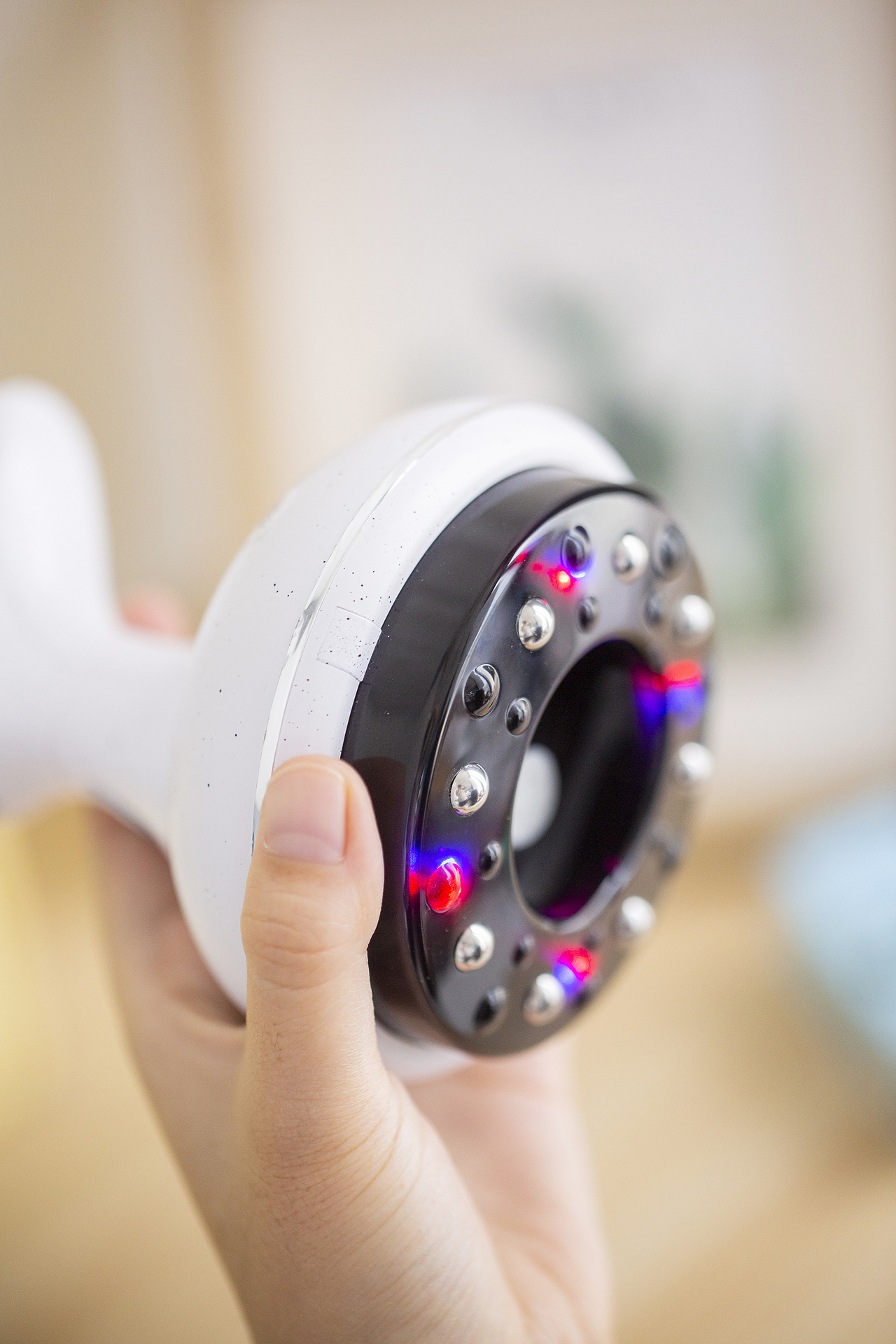 有间|韩国现代电动刮痧仪（图ZMzQ5MzkxNzk2） - 产品摄影 - 站酷设计师有间图片社原创素材 - 站酷ZCOOL