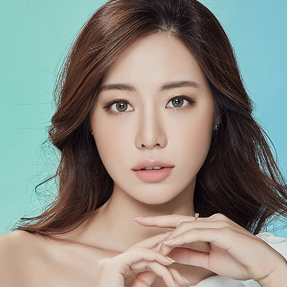 set韩国模特妍丽美瞳拍摄作品