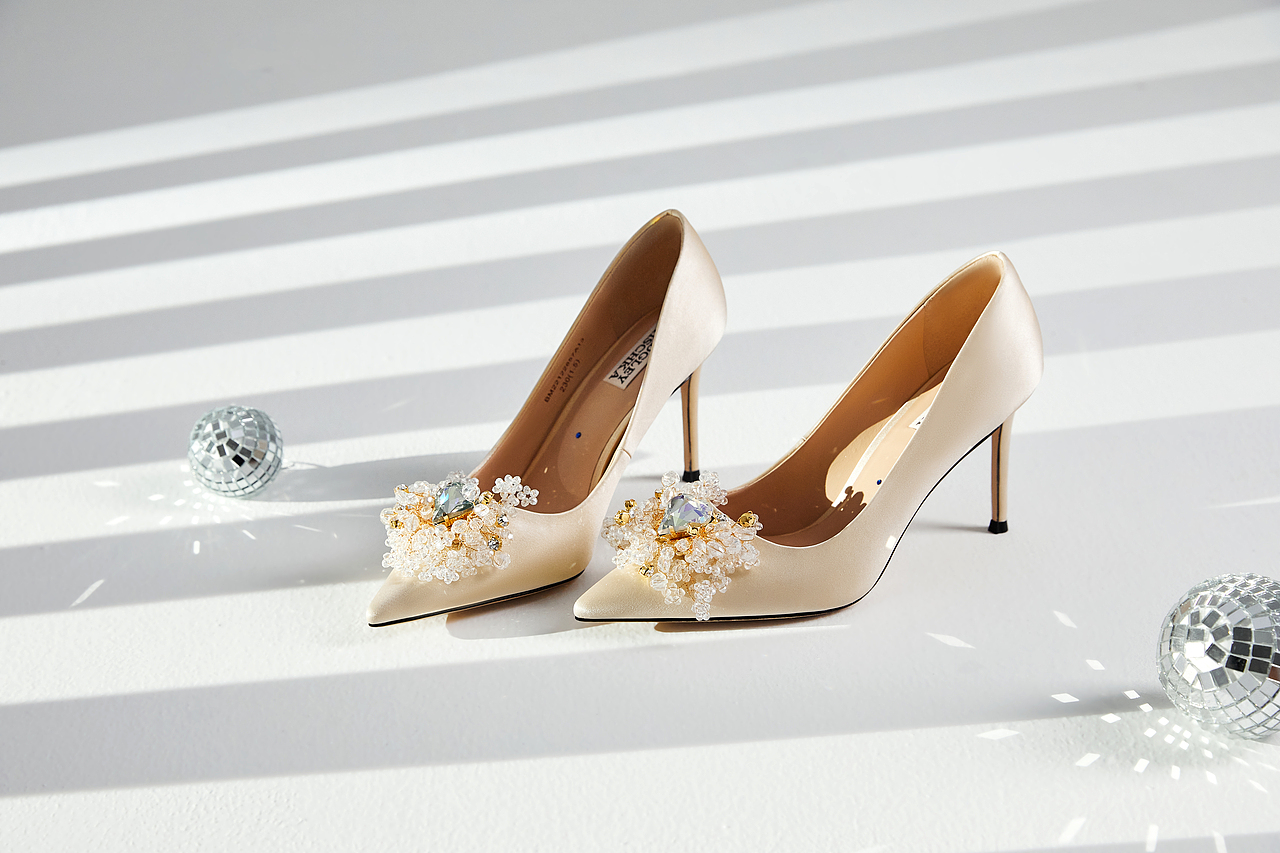 《badgley mischka》高端女鞋2022春季精修图