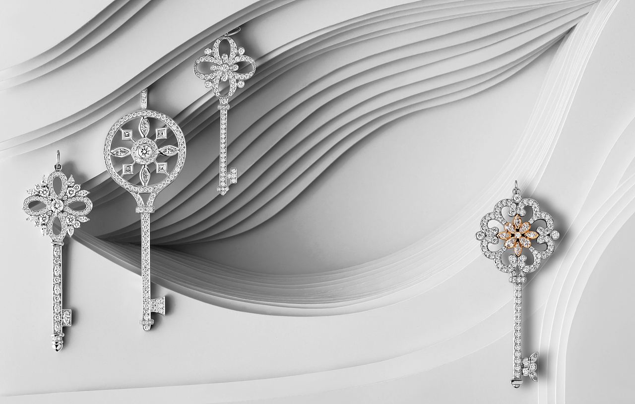 时尚芭莎（图ZMzU5ODgxNjM2） - 修图/后期 - 站酷设计师商业修图师潘天意原创素材 - 站酷ZCOOL