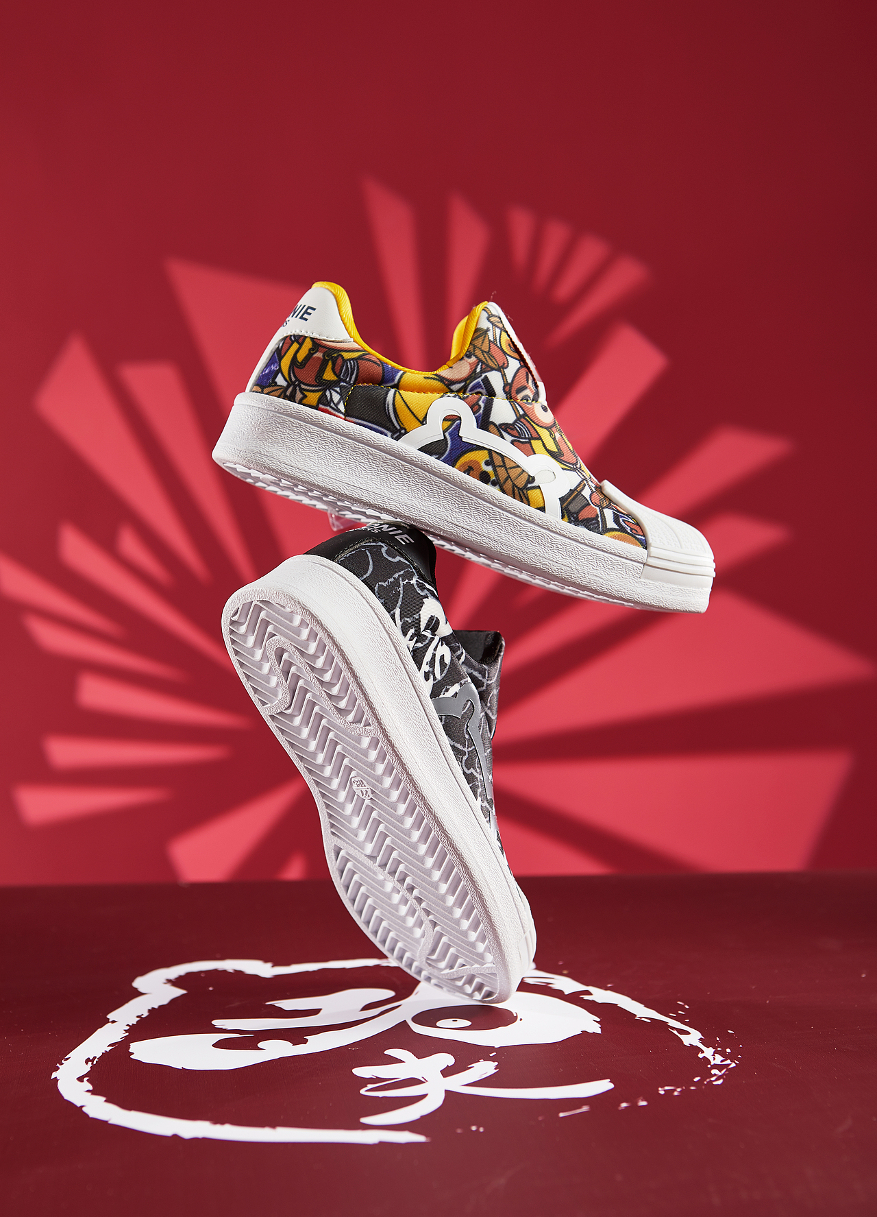 一组童鞋静物创意拍摄（图ZMzQ0MDExODU2） - 产品摄影 - 站酷设计师君无悔丶原创素材 - 站酷ZCOOL