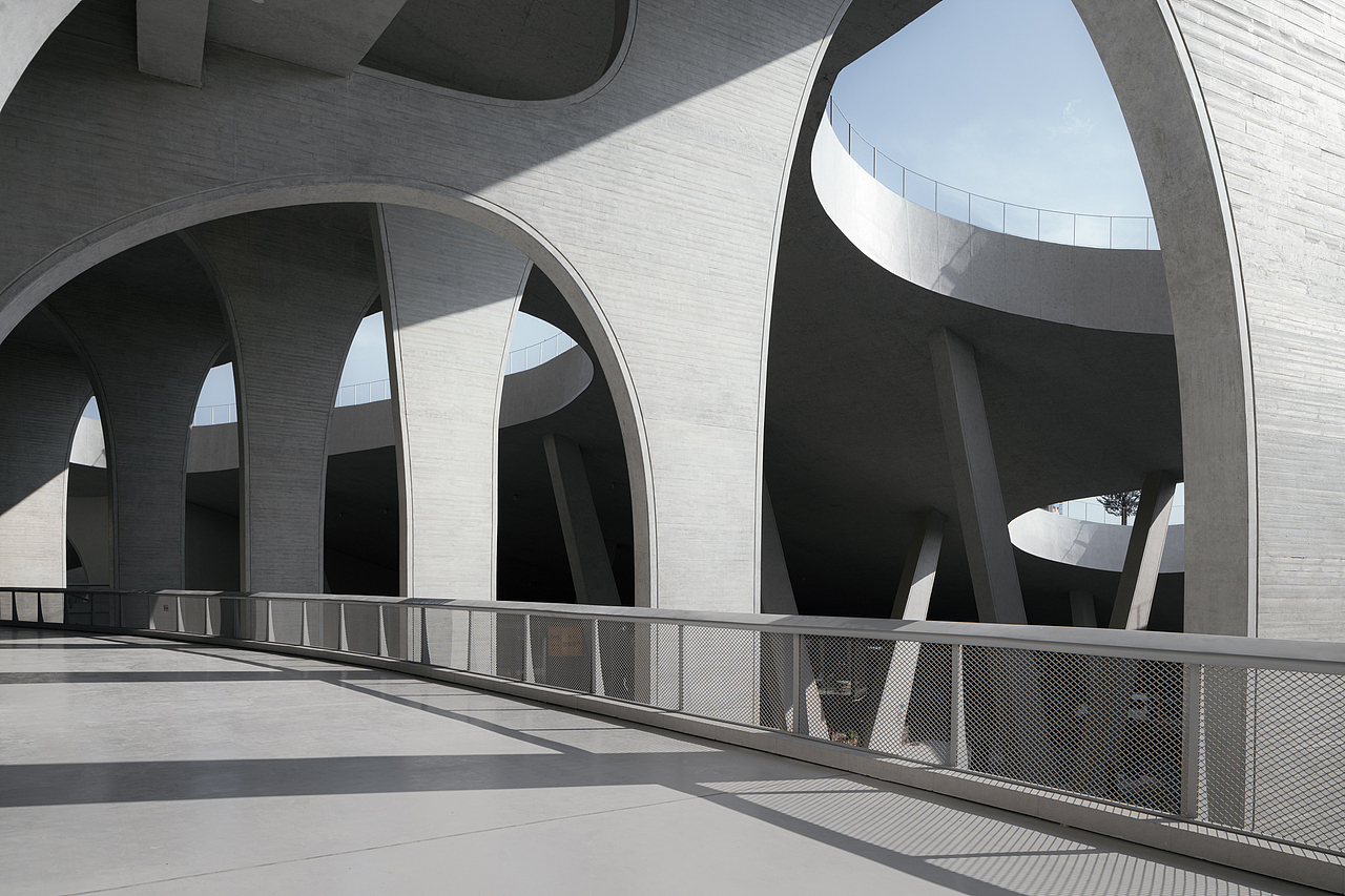 衢州体育场（图ZMzU2MjUwNDE2） - 环境/建筑摄影 - 站酷设计师摄影师康超凡原创素材 - 站酷ZCOOL