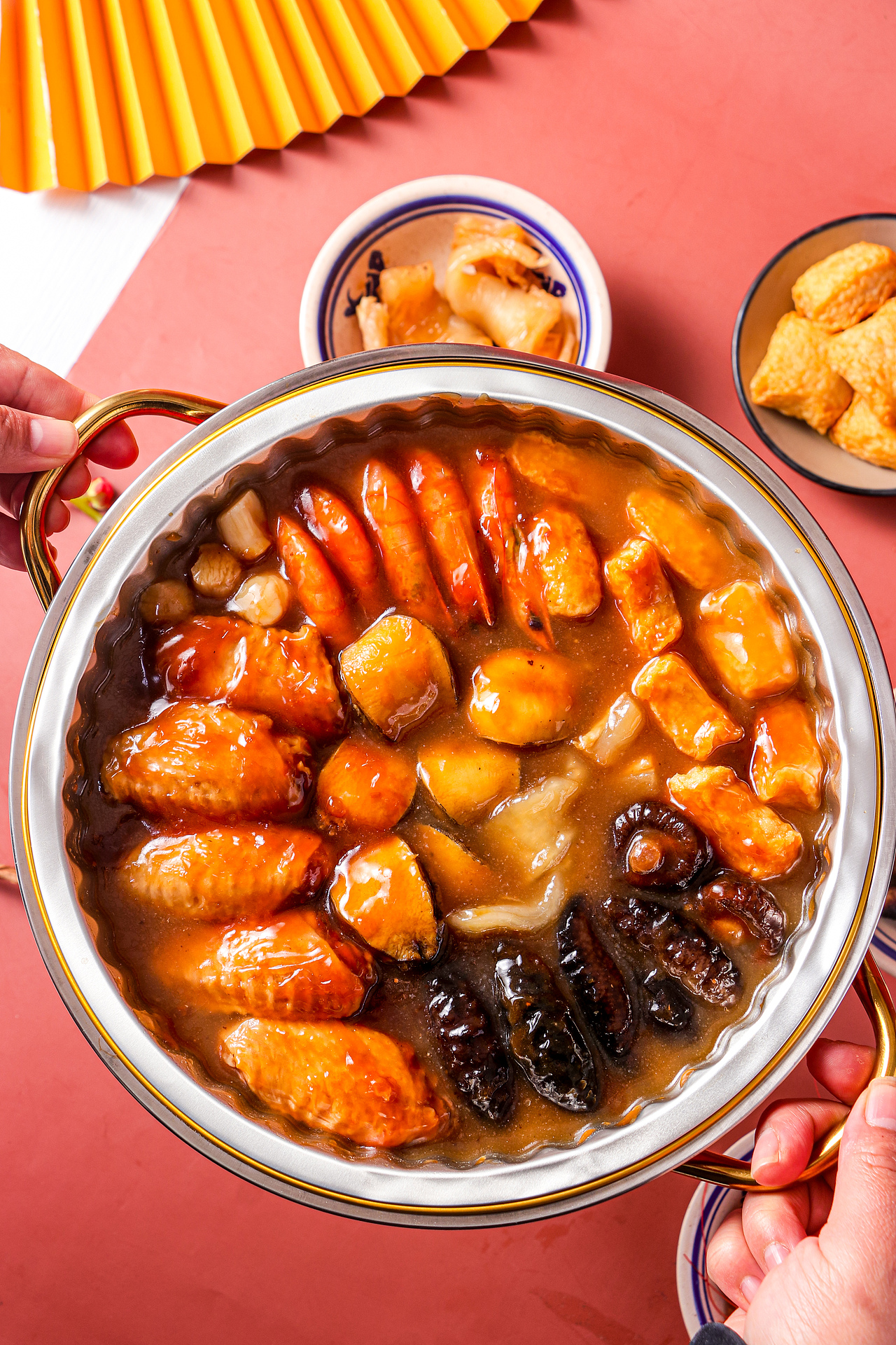 佛跳墙加热即食正宗鲍鱼刺参海鲜大盆菜年夜饭年货送礼（图ZMzU4MTQ5MTA4） - 美食摄影 - 站酷设计师光绪摄影工作室原创素材 - 站酷ZCOOL