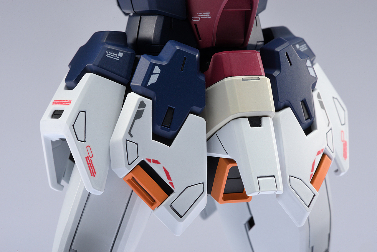 mg獠牙装备神龙高达